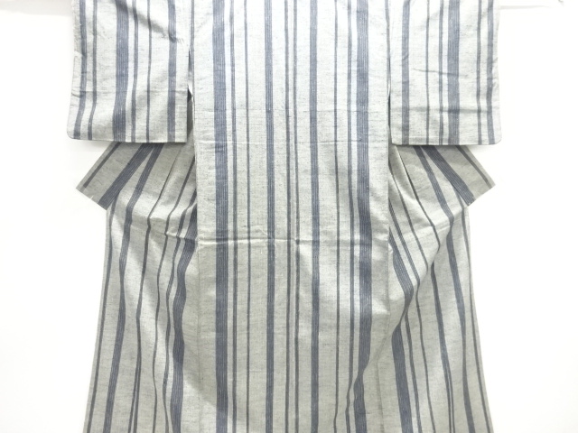 縞織出し手織り紬着物